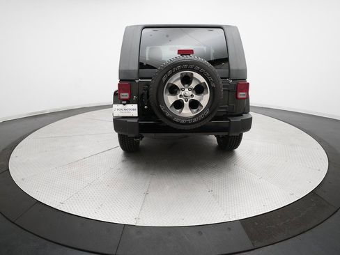 Used 2017 Jeep Wrangler Sahara w/ Connectivity Group image 23