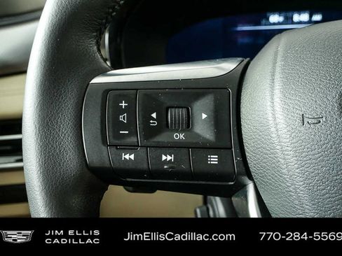 Used 2025 INFINITI QX60 Luxe FWD image 11
