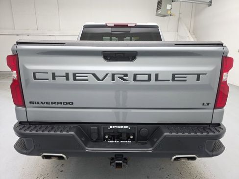 Used 2023 Chevrolet Silverado 1500 LT Trail Boss w/ LT Trail Boss Premium Package AWD/4WD image 11