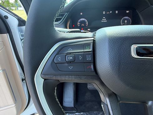 New 2026 Jeep Grand Cherokee L Limited AWD/4WD image 25