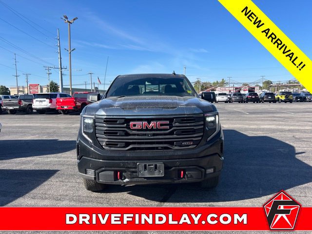 Used 2023 GMC Sierra 1500 AT4 w/ AT4 Premium Package AWD/4WD image 2