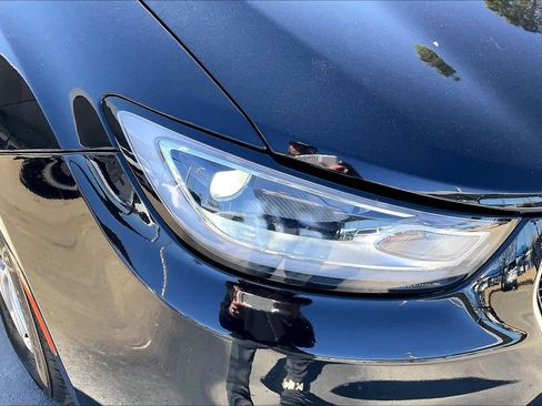 Used 2024 Chrysler Pacifica Touring-L image 26