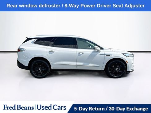 Used 2023 Buick Enclave Essence w/ Sport Touring Edition AWD/4WD image 10