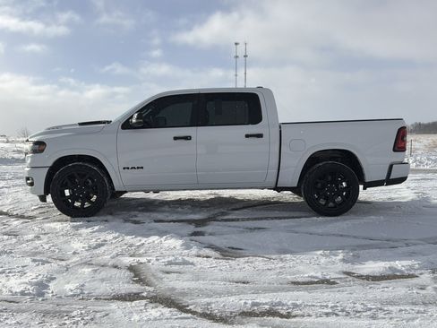 Used 2025 RAM 1500 Laramie w/ Night Edition image 30