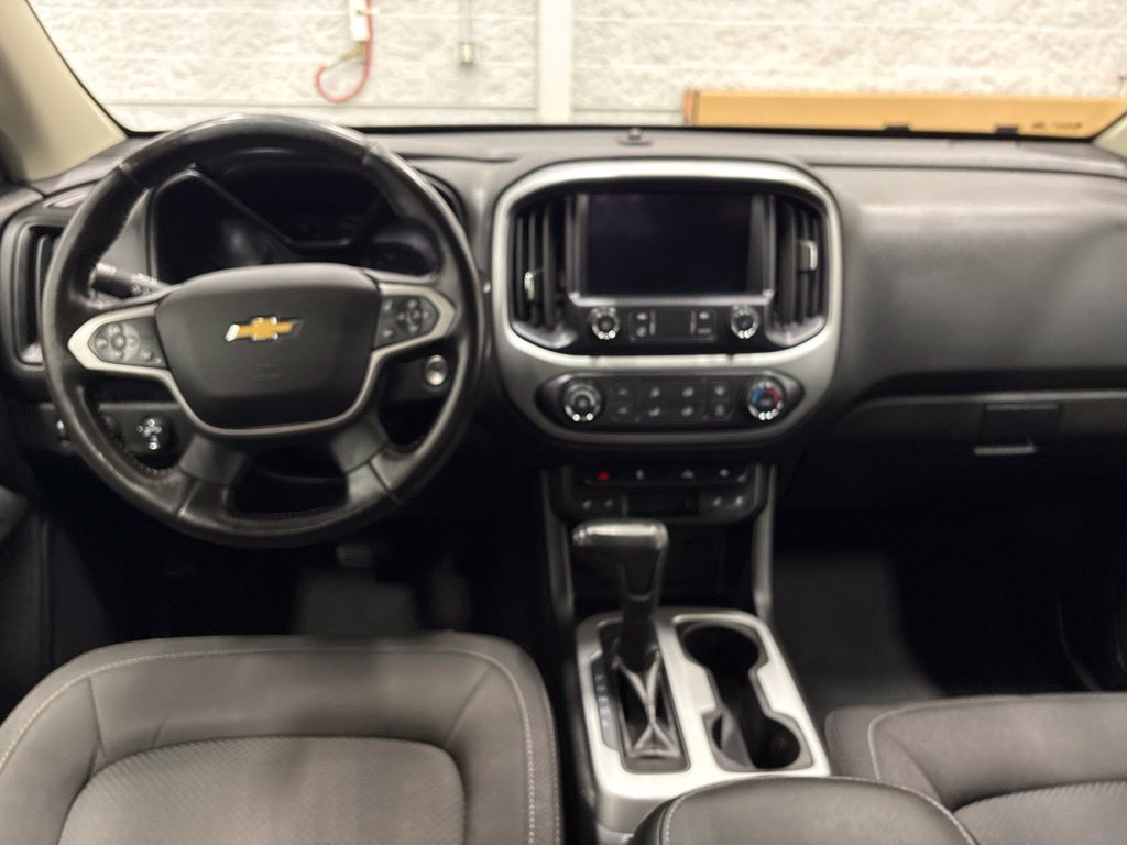 Used 2021 Chevrolet Colorado LT w/ LT Convenience Package AWD/4WD image 14