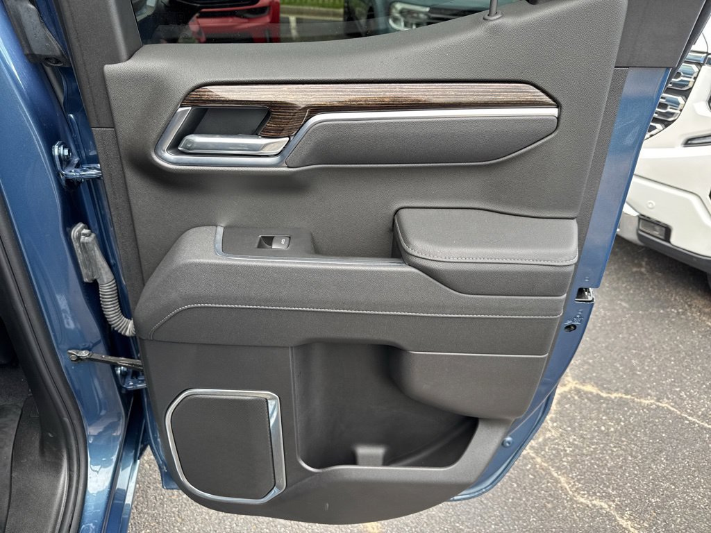 Used 2026 GMC Sierra 1500 Elevation RWD image 44