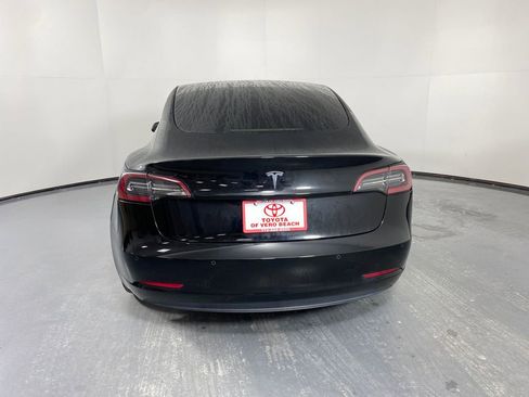 Used 2018 Tesla Model 3 Long Range image 5