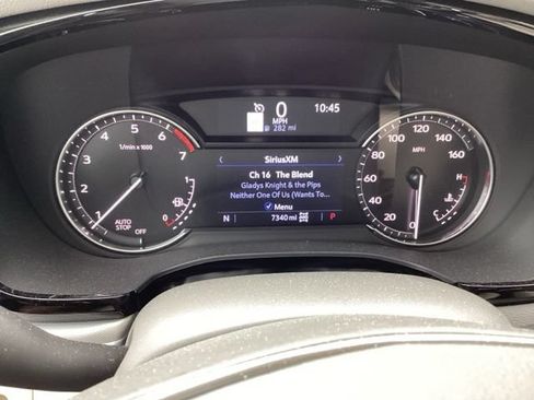 Used 2025 Cadillac XT5 Premium Luxury w/ LPO, Floor Liner Package AWD/4WD image 30