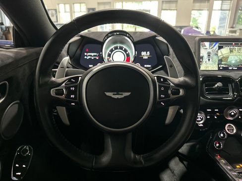 Used 2019 Aston Martin V8 Vantage Coupe RWD image 73