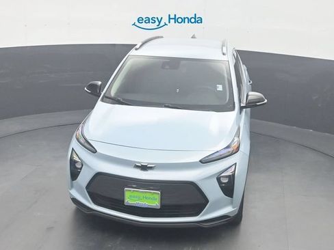 Used 2022 Chevrolet Bolt EUV LT w/ Convenience Package FWD image 20