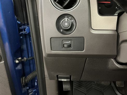 Used 2010 Ford F150 STX AWD/4WD image 11
