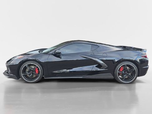 Used 2020 Chevrolet Corvette Stingray Premium Cpe w/ 3LT Preferred Equipment Group image 2