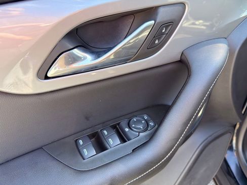 Used 2023 Chevrolet Blazer LT w/ Midnight/Sport Edition image 18