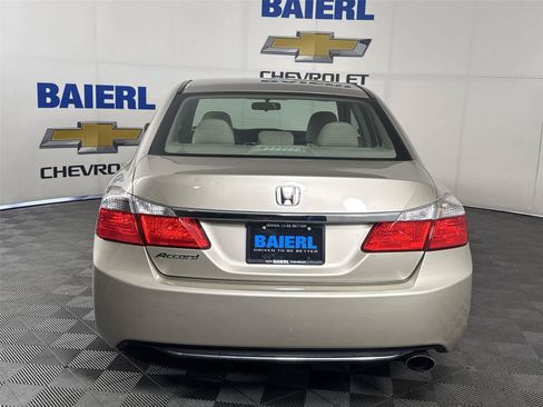 Used 2014 Honda Accord EX image 4
