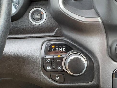 Used 2022 RAM 1500 Big Horn AWD/4WD image 22