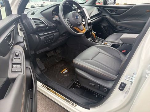 Used 2025 Subaru Forester Wilderness image 19