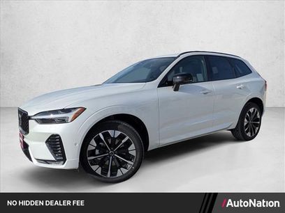 Used 2026 Volvo XC60 B5 Plus w/ Climate Package PRO