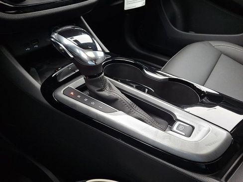 New 2026 Buick Envista Sport Touring w/ Studio Series image 11