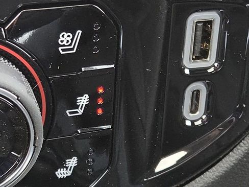 New 2026 Chevrolet Silverado 1500 High Country w/ Technology Package AWD/4WD image 8