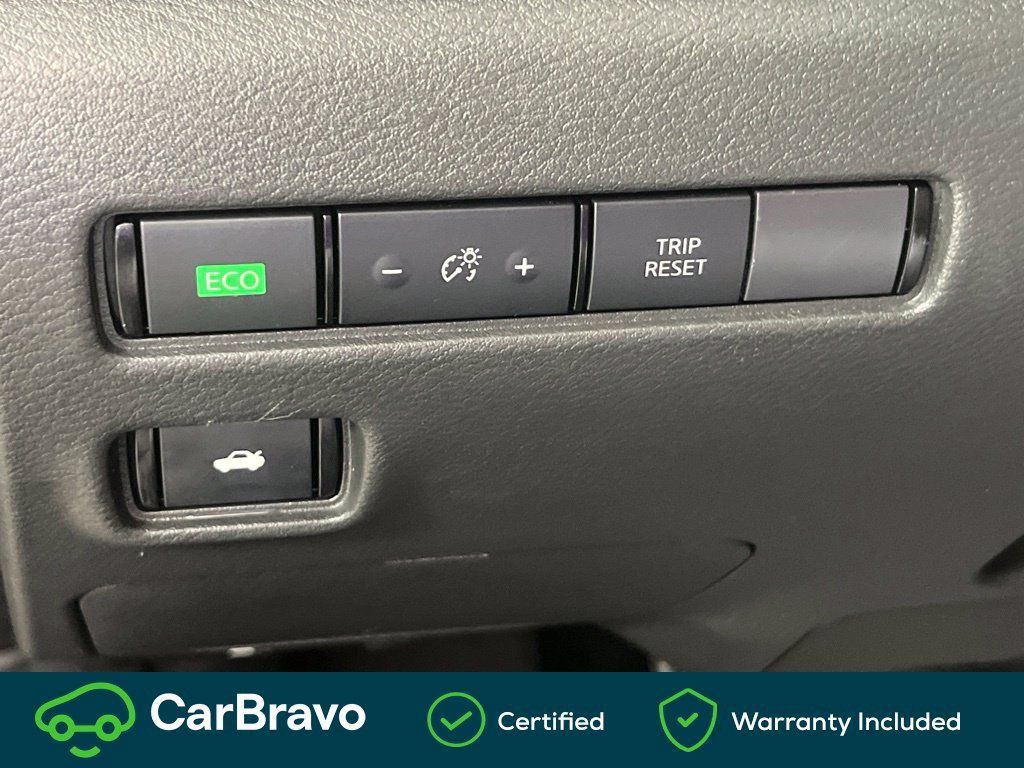 Used 2024 Nissan Sentra S FWD image 19