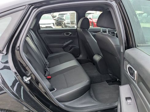 Used 2025 Honda Civic Sport image 29