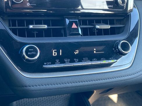 Used 2022 Toyota Corolla SE image 21