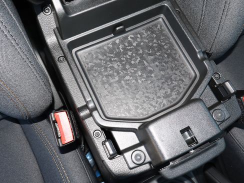 New 2026 Jeep Gladiator Sport image 25