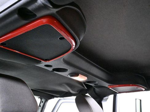 Used 2016 Jeep Wrangler Unlimited Sahara image 35