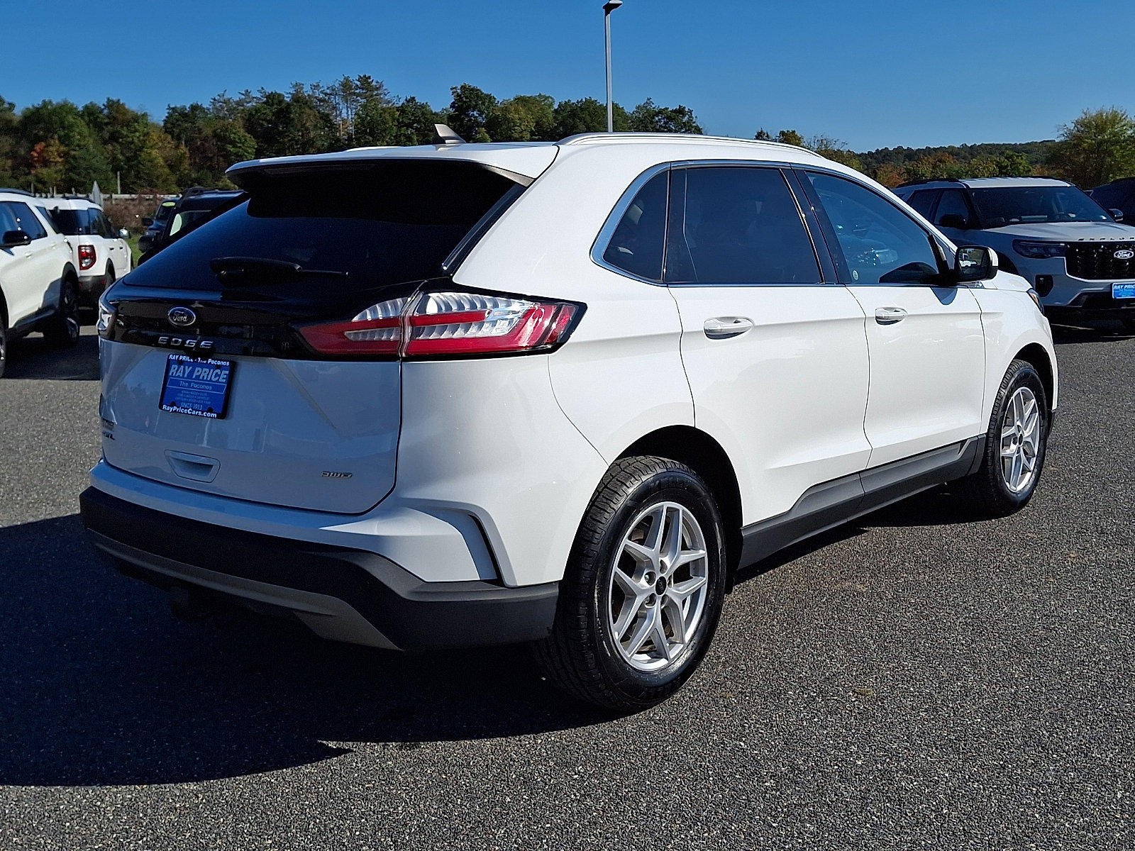 Used 2023 Ford Edge SEL w/ Convenience Package AWD/4WD image 7