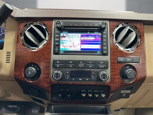 Used 2011 Ford F250 King Ranch w/ FX4 Off Road Pkg AWD/4WD image 19