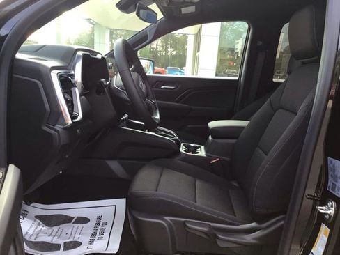 New 2026 GMC Canyon Elevation AWD/4WD image 8