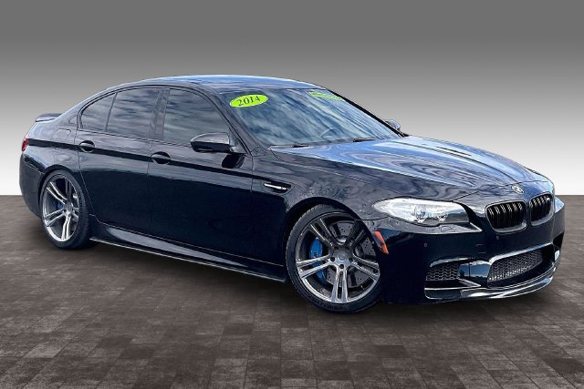 Used 2014 BMW M5 RWD image 11