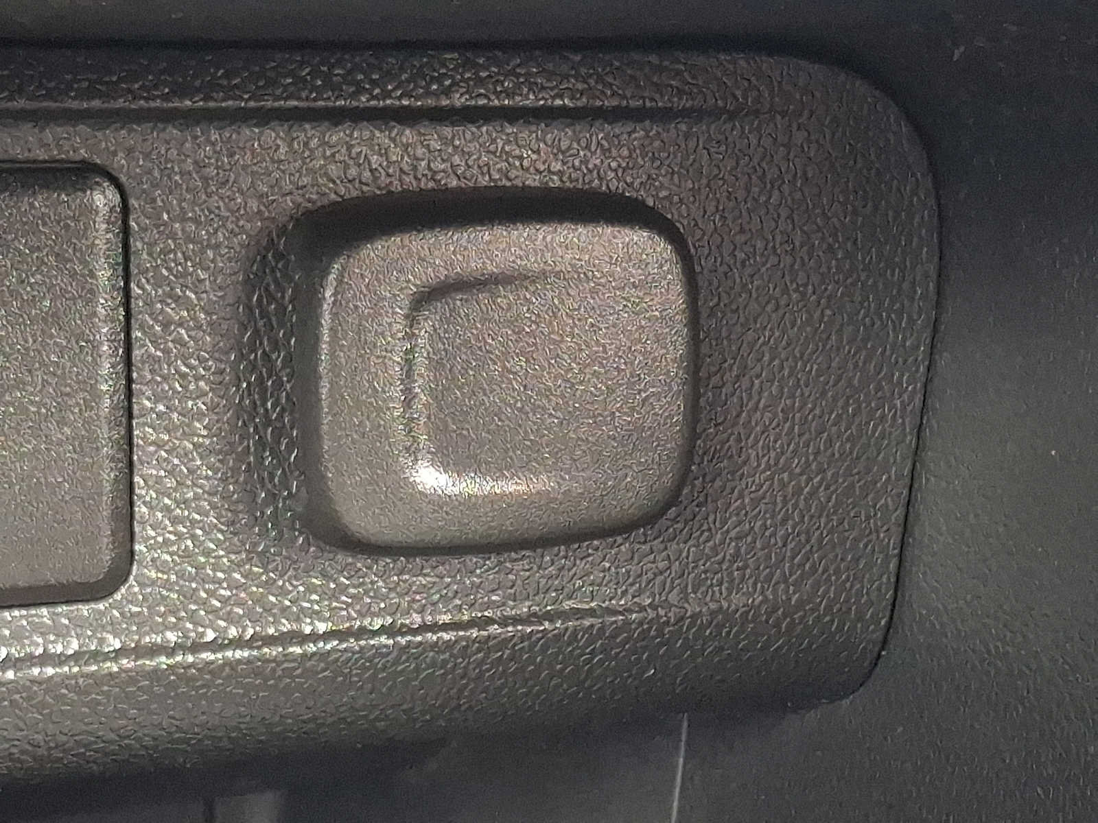 Used 2022 Buick Encore GX Select FWD image 24
