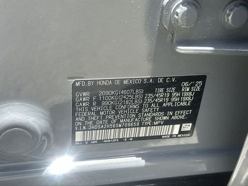 Used 2025 Acura ADX A-Spec AWD/4WD image 18