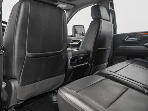Used 2024 GMC Sierra 3500 Denali w/ Denali Reserve Package AWD/4WD image 37
