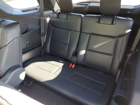 New 2026 Ford Explorer ST-Line image 33