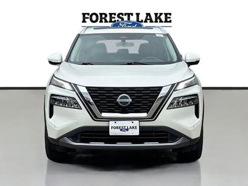 Used 2023 Nissan Rogue SL w/ SL Premium Package image 2