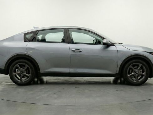 Used 2025 Kia K4 FWD image 11