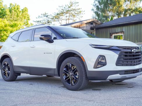 Used 2021 Chevrolet Blazer LT AWD/4WD image 9
