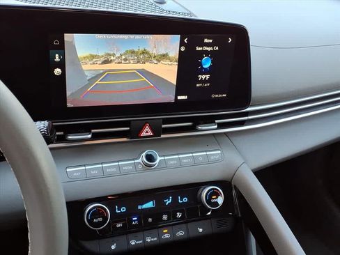 Used 2023 Hyundai Elantra SEL w/ Convenience Package FWD image 21