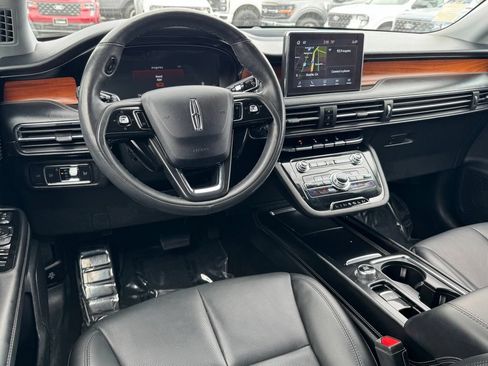 Used 2022 Lincoln Corsair Reserve FWD image 32