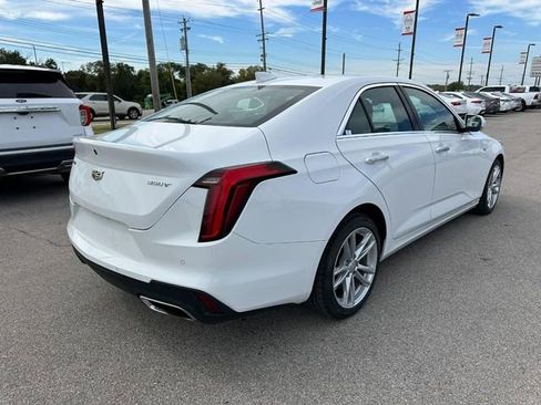 Used 2024 Cadillac CT4 Luxury image 3