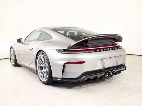 Certified 2026 Porsche 911 GT3 RWD image 3