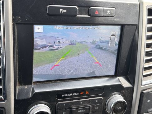 Used 2016 Ford F150 Lariat AWD/4WD image 7