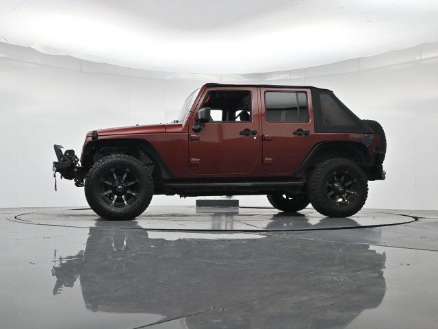 Used 2007 Jeep Wrangler Unlimited Sahara RWD image 38