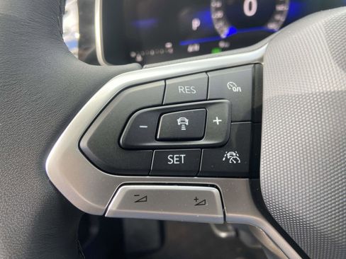 New 2026 Volkswagen Jetta SE FWD image 22