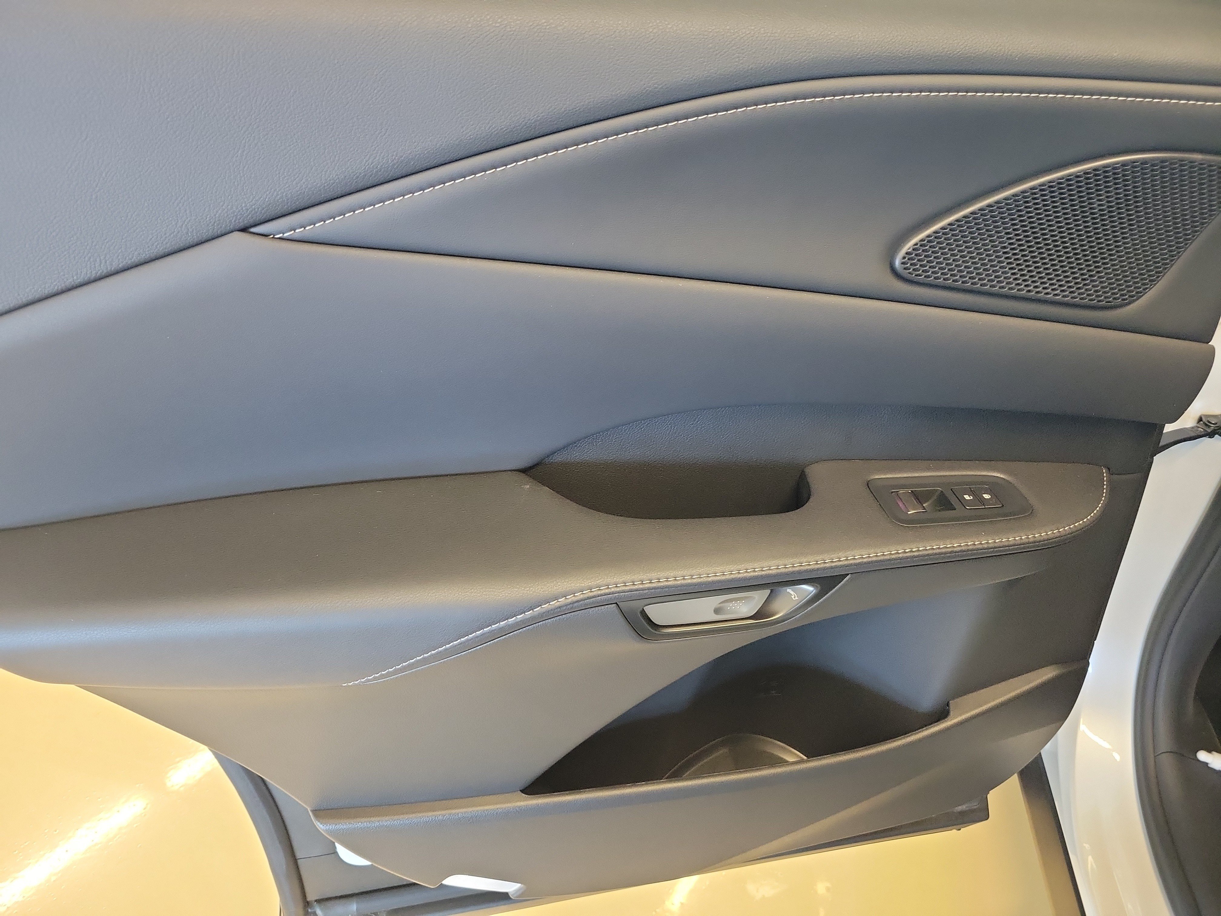Used 2024 Lexus RX 350 Premium Plus w/ Convenience Package FWD image 13