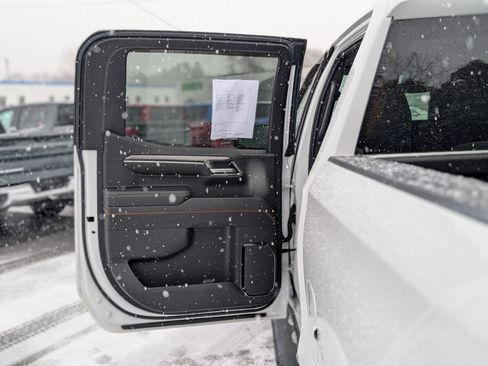 Used 2022 GMC Sierra 1500 AT4 w/ AT4 Preferred Package image 36