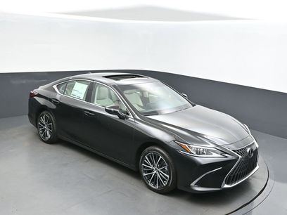 New 2025 Lexus ES 350 w/ Premium Package