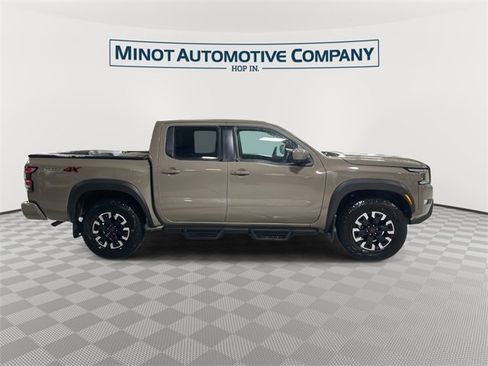 Used 2024 Nissan Frontier PRO-4X w/ Pro Convenience Package image 9